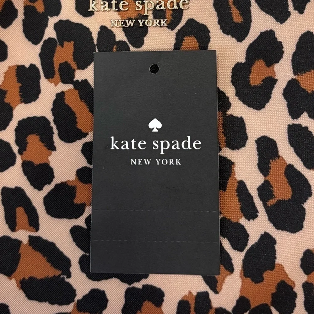 New Kate Spade Chelsea Spotted Leopard Brown Medium Wristlet